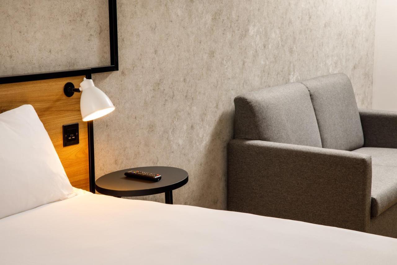 Ibis London Heathrow Terminal 5 호텔 히드로 외부 사진
