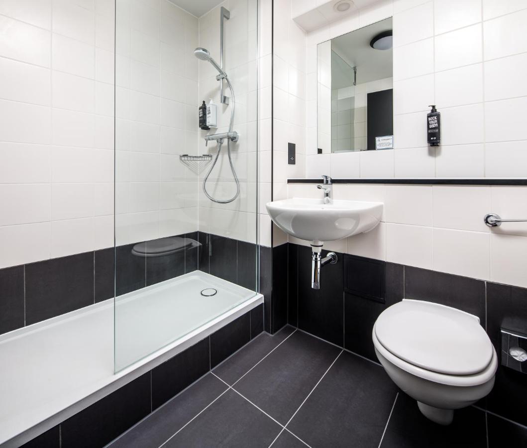 Ibis London Heathrow Terminal 5 호텔 히드로 외부 사진