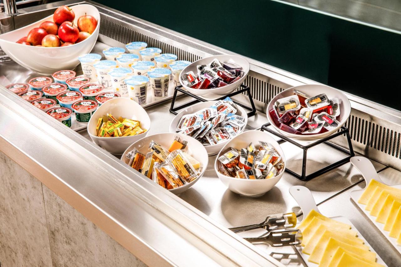 Ibis London Heathrow Terminal 5 호텔 히드로 외부 사진